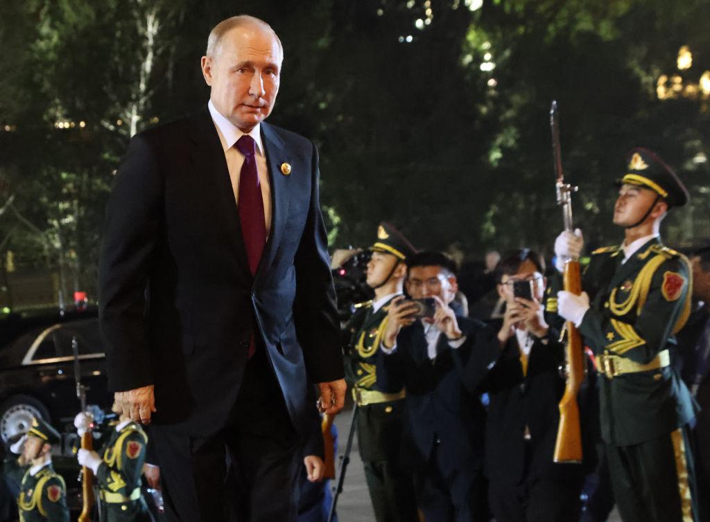China Hosts Putin as Belt and Road Forum Begins