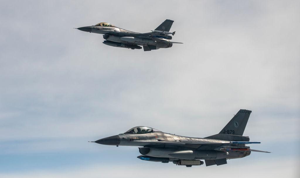 F-16 Jets Arrive in Romania for Ukrainian Training