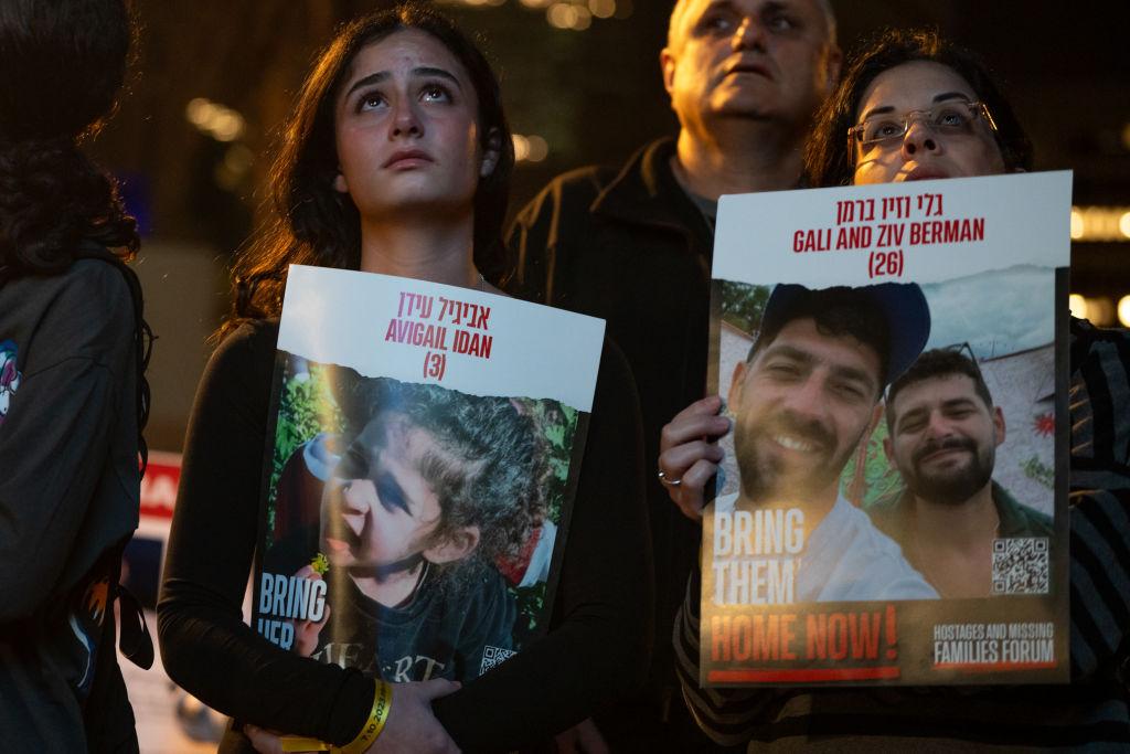 Israel, Hamas Complete Second Hostage-Prisoner Exchange