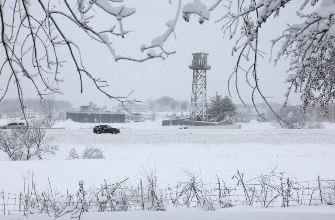 Winter Storms Across US Kill at Least 90