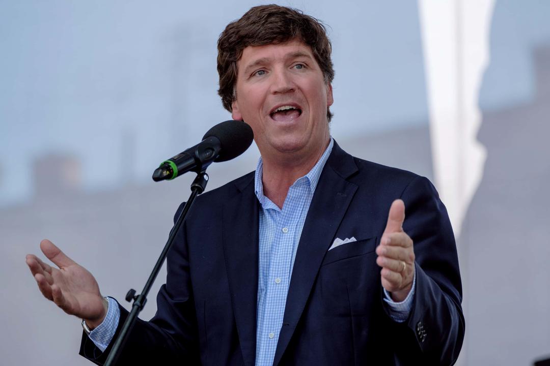 Tucker Carlson Visits Russia, Possibly to Interview Putin