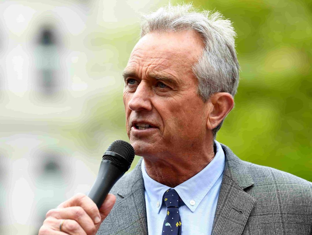 Robert F. Kennedy Jr to Challenge Biden for Democratic Nomination