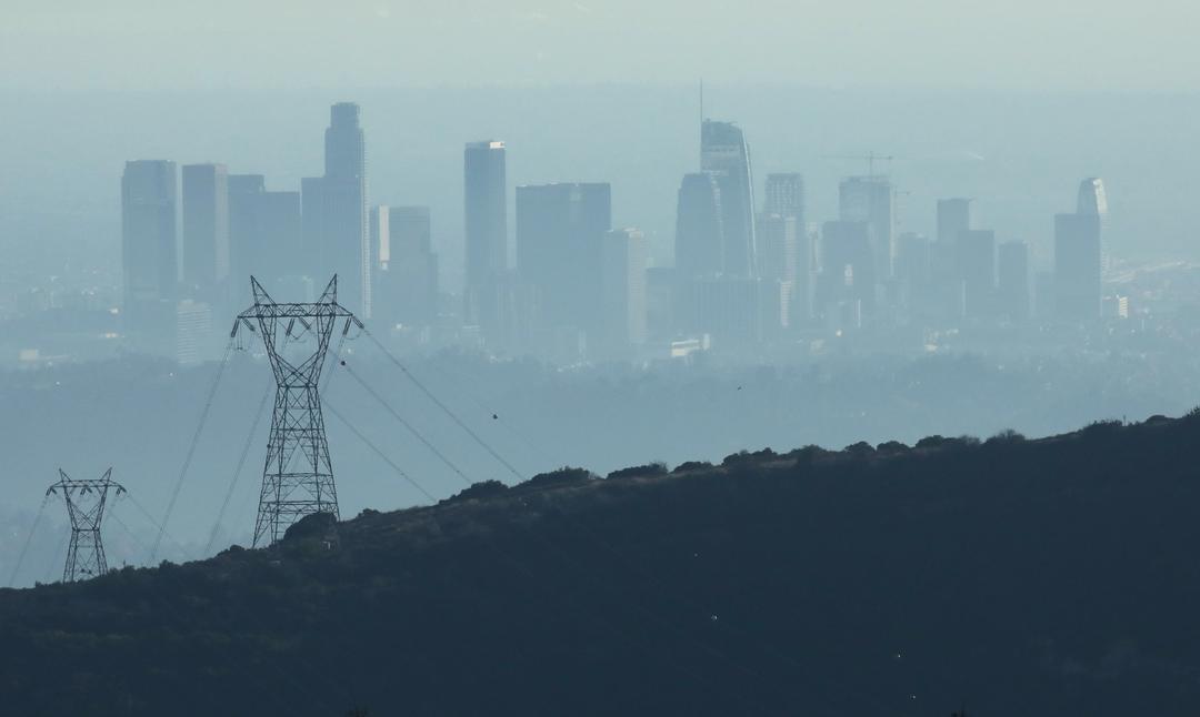 California Enacts Emissions Law for Big Businesses