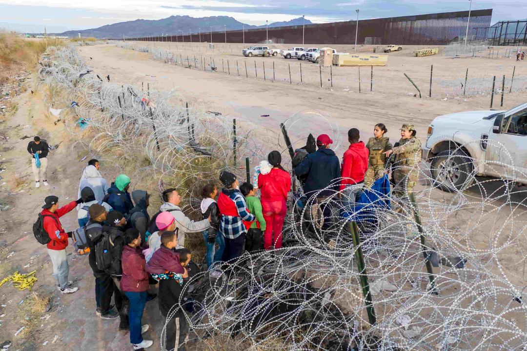 Border Patrol Deputy Chief Suspended for Alleged Misconduct