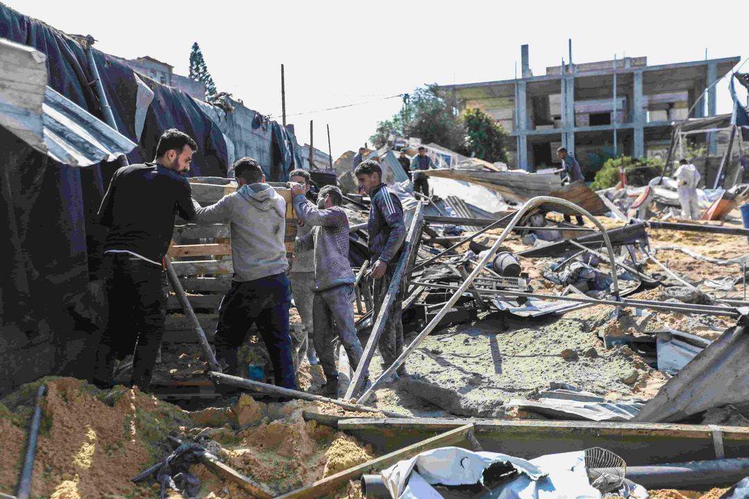 US Shares Rival UNSC Resolution for Temporary Gaza Cease-Fire