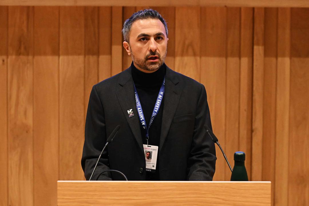Suleyman Hired to Run Consumer AI for Microsoft