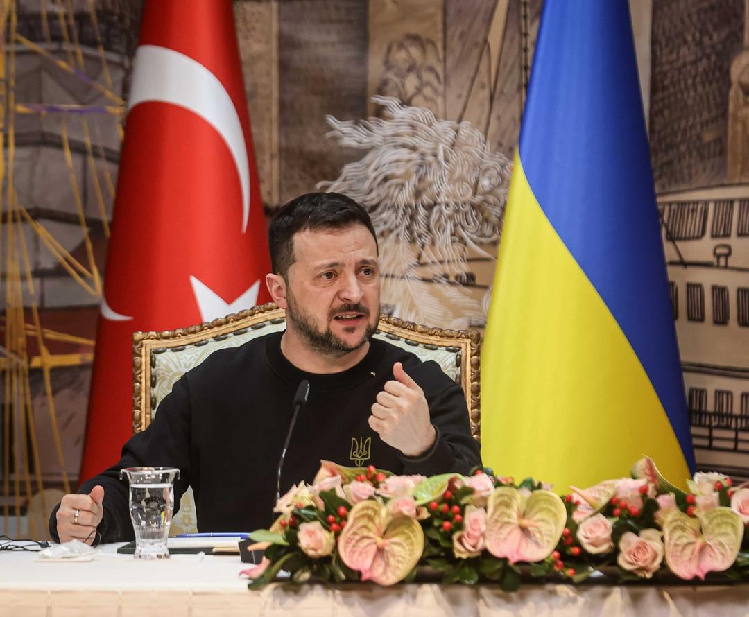Zelenskyy Praises Congress for Approval of US Military Aid