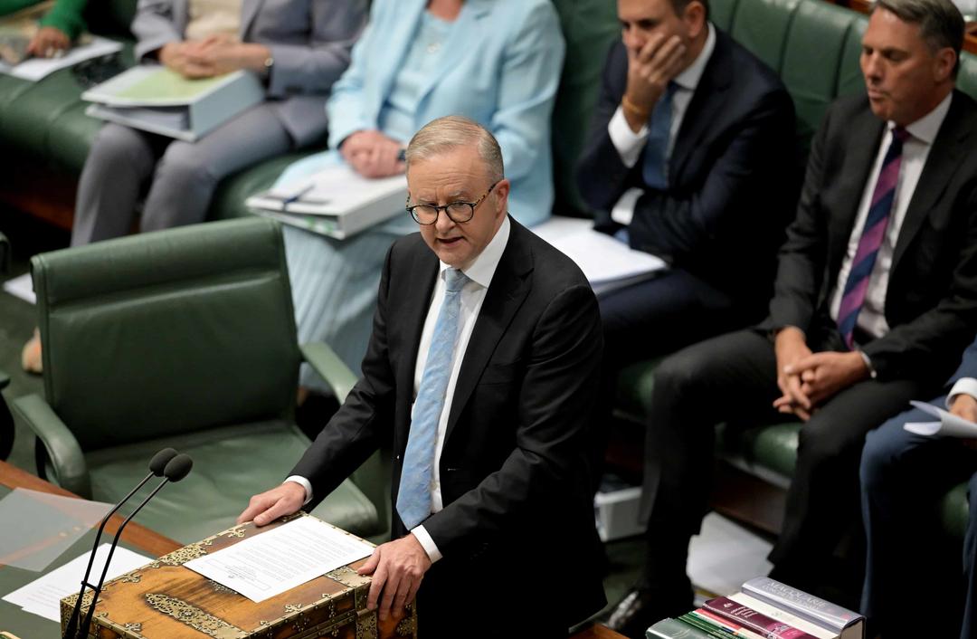 Australia's Government Wins High Court Deportation Challenge