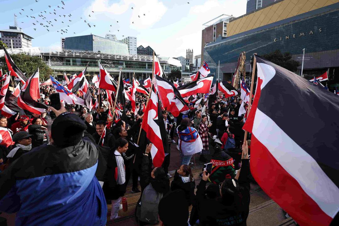 Thousands Rally in New Zealand to Protest Cuts in Māori Funding
