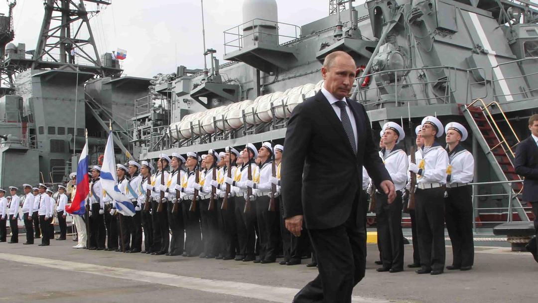 Russian Warships to Arrive in Cuba Next Week
