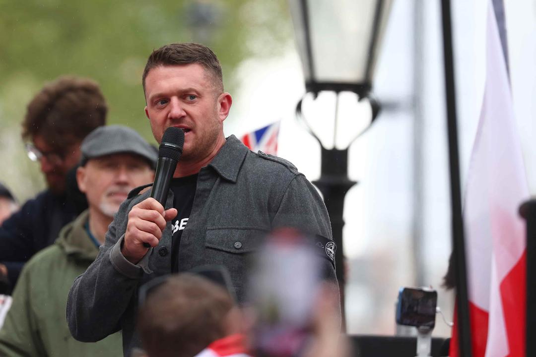 Canada: UK's Tommy Robinson Arrested for Alleged Immigration Breach