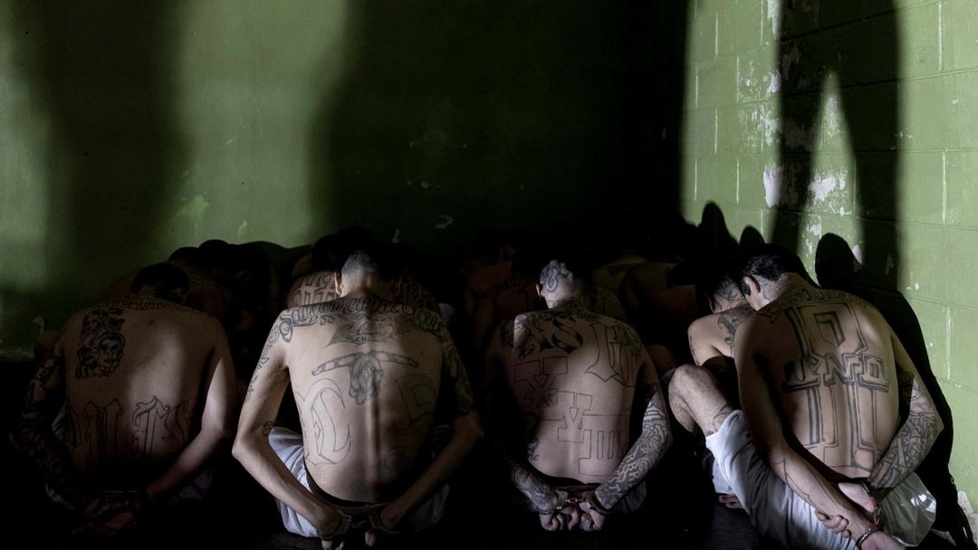 Report: Children Abused in El Salvador's Prisons