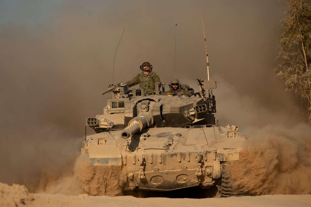 Israeli Tanks Advance Into Northern Rafah