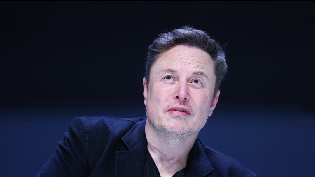 Musk: Tesla's Humanoid Robots Ready for Internal Use by 2025