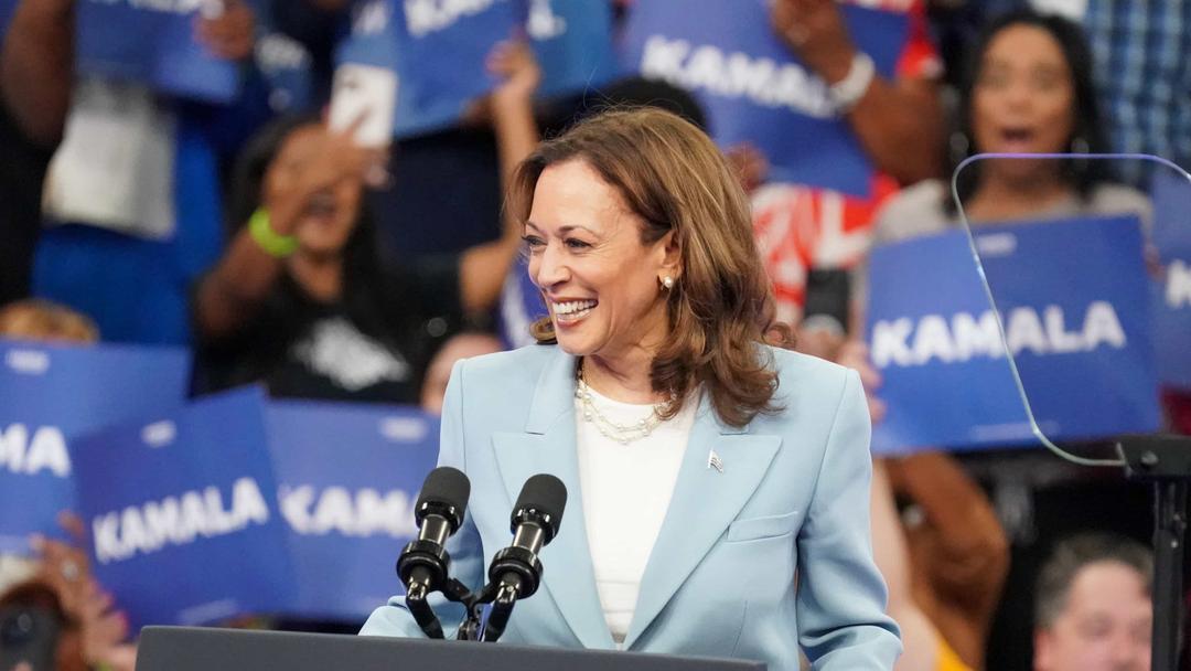 Kamala Harris Interviews Top Running Mate Contenders