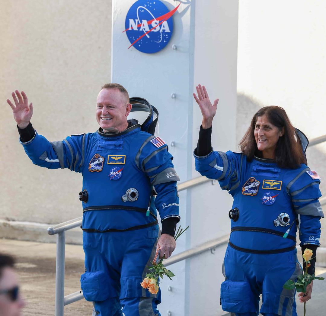 NASA to Decide on Stranded Astronauts' Return by Next Week