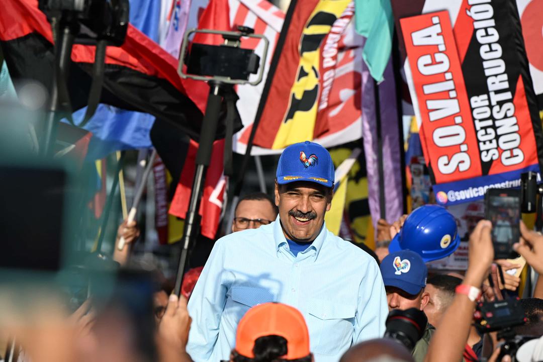 Venezuela's Maduro Moves Christmas to October