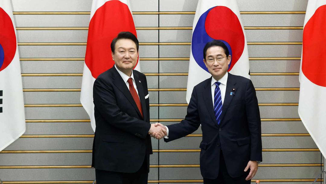 Japan, South Korea Agree to Bolster Bilateral Ties