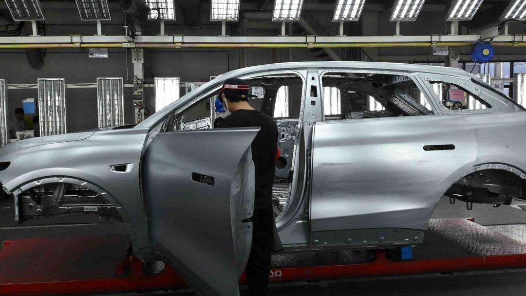 US to Ban Chinese Technology in Cars