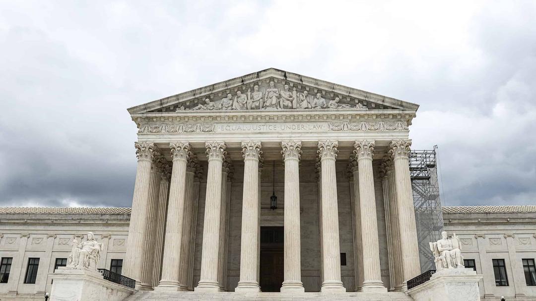 SCOTUS to Weigh Mexico's Billion-Dollar Lawsuit Against US Gunmakers