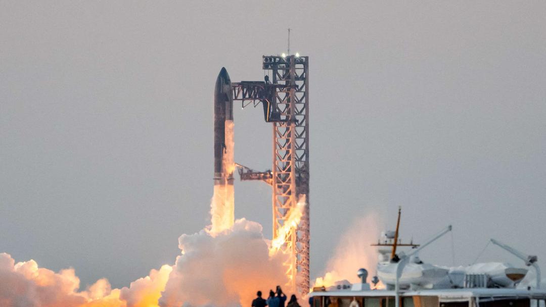 SpaceX Launches Starship Rocket, Catches Booster in Metal Arms