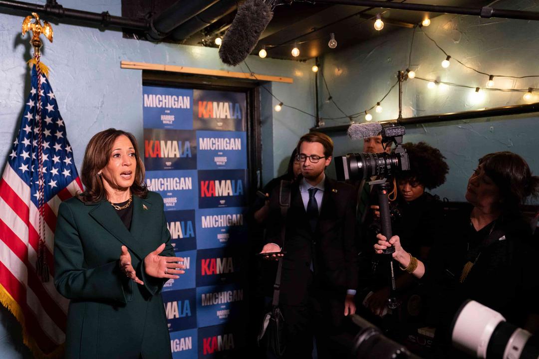 Report: Harris Campaign Worried About Losing 'Blue Wall' States