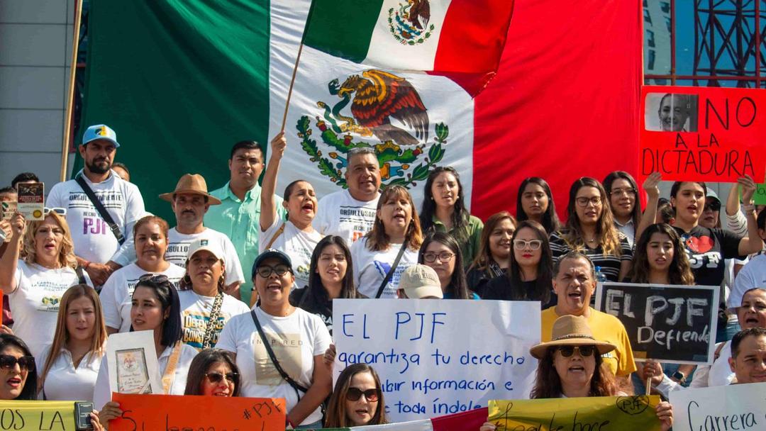 Mexico: Majority of Supreme Court Justices Resign Over Judicial Reforms