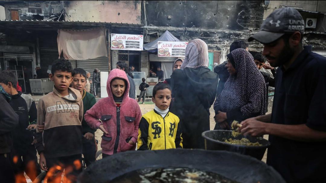 Almost 100 Aid Trucks in Gaza Looted by Armed Men