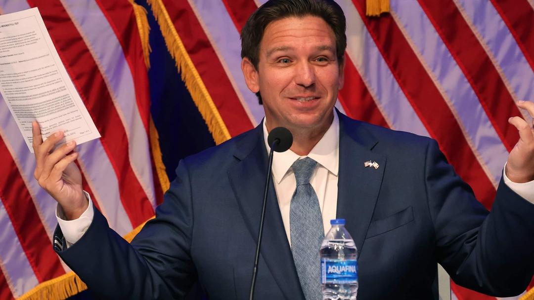 Trump Weighs DeSantis as Pentagon Pick Amid Hegseth Controversy