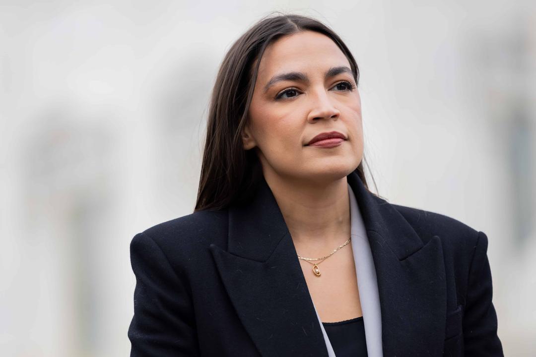 AOC Challenges Party Veteran for Key House Oversight Role