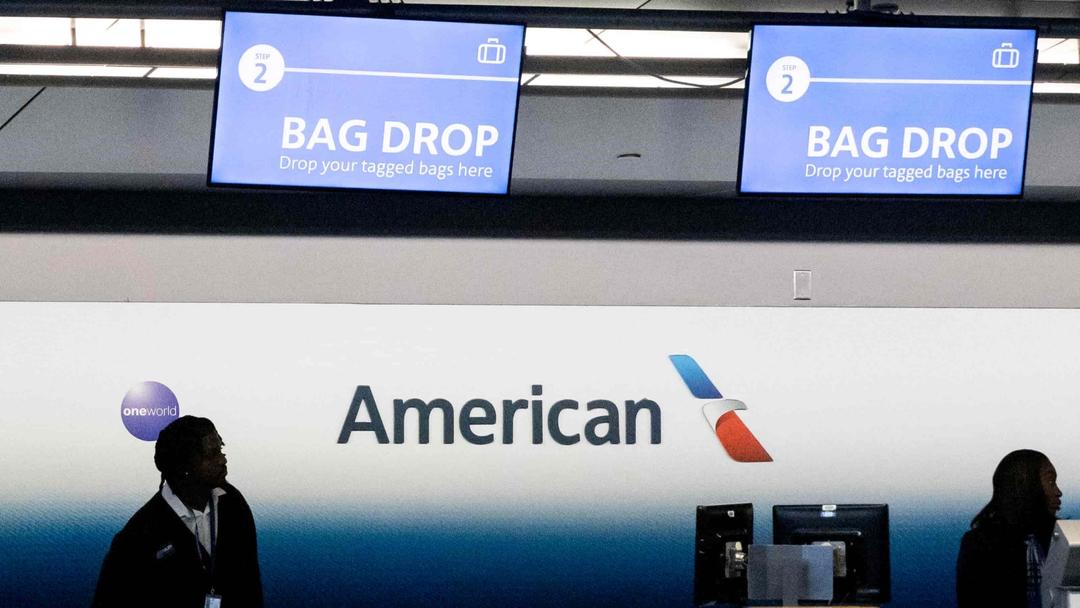 American Airlines Christmas Eve Tech Glitch Disrupts US Flights