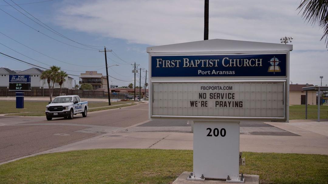 Southern Baptists Call for Overturn of Same-Sex Marriage Ruling
