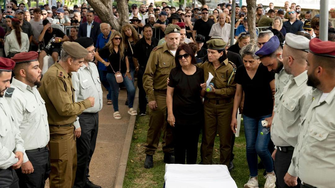 Hamas Ambush in Northern Gaza Kills 5 Israeli Soldiers, Injures 14