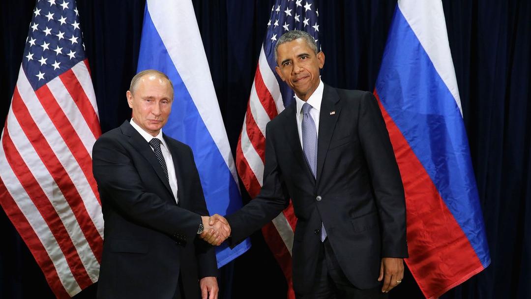 Tulsi Gabbard Accuses Obama of 2016 'Treasonous Conspiracy'