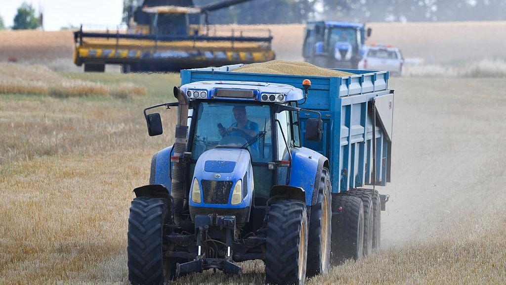 Petition Against French Agriculture Law Nets 1M Signatures
