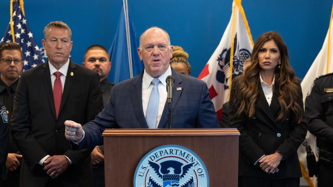 Trump Admin Plans ICE Agent Surge in NYC After Officer Shot