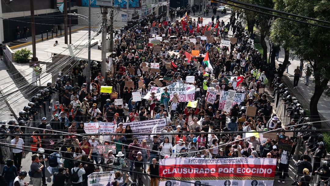 New Anti-Gentrification Protests in Mexico City Ahead of World Cup