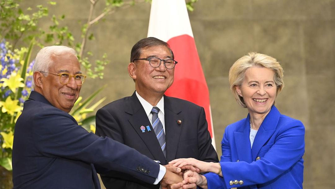 EU-Japan Launch Competitiveness Alliance at Tokyo Summit