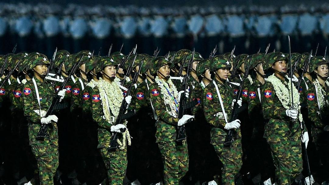 US Lifts Some Myanmar Sanctions