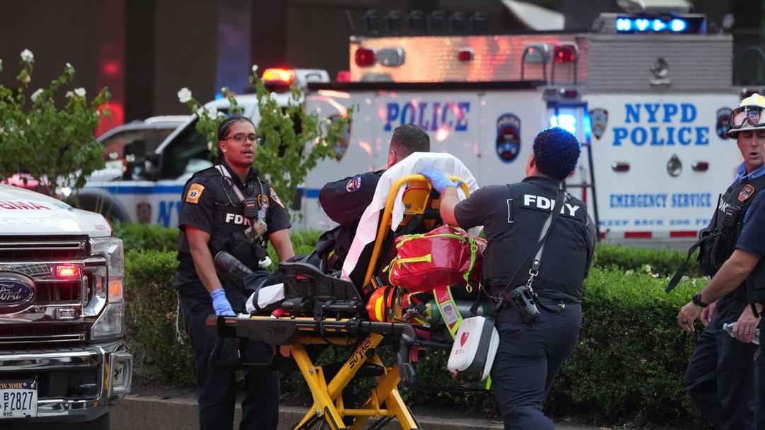 5 Killed in Mass Shooting at Midtown Manhattan Office Tower