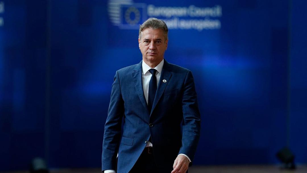 Slovenia First EU Nation to Ban All Weapons Trade With Israel