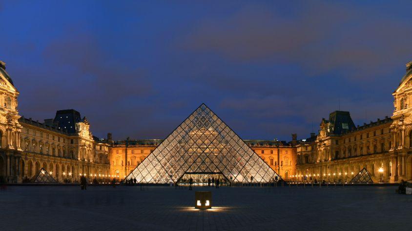 Paris: Leaked Memo Raises Concerns About Louvre's Conditions