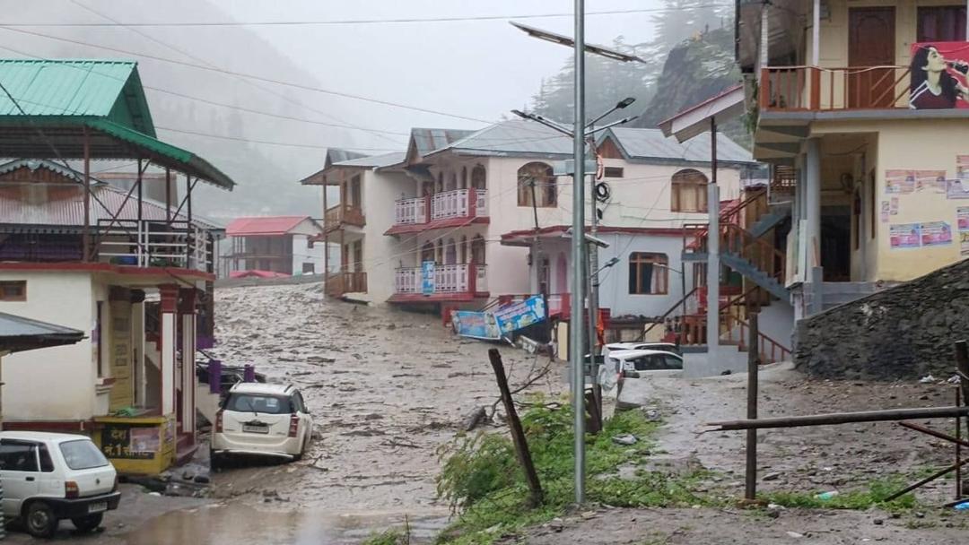 Flash Flood Kills 4, Leaves 100 Missing in India's Himalayas