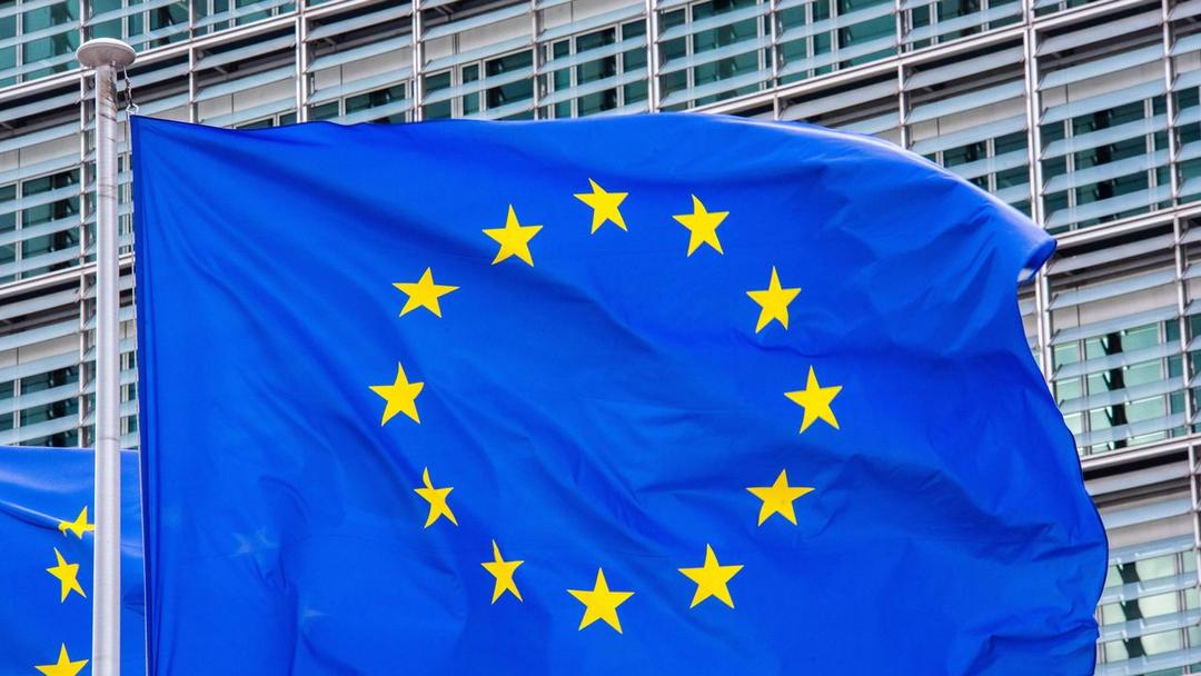 EU Leaders Urge Trump to Support Ukraine in Putin Talks