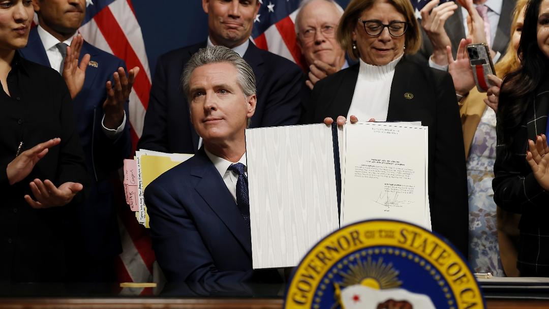 California Passes Bills for Special Election on Redistricting