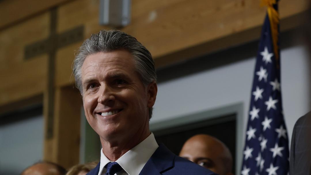 Newsom Signs 5 Bills Related to ICE