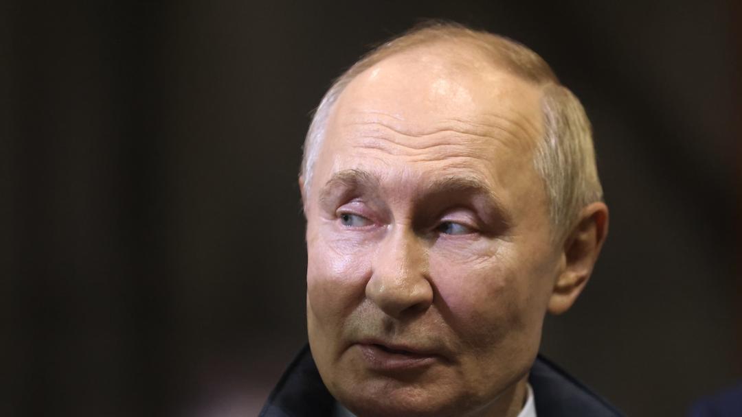 Putin Offers Trump One-Year Extension of Nuclear Treaty