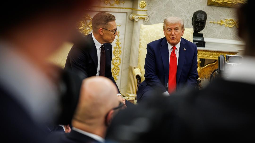 Trump Suggests NATO Expel Spain Over Defense Spending