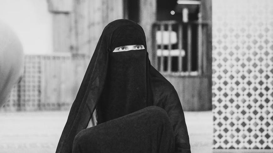 Portugal Parliament Approves Face Veil Ban in Public Spaces