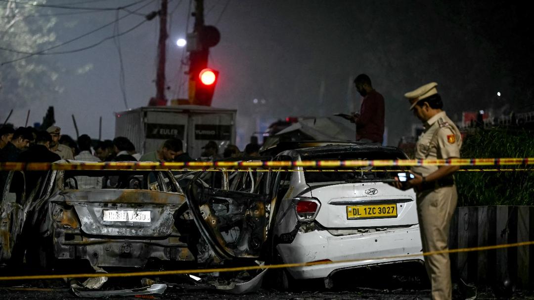Deadly Car Explosion Strikes Near New Delhi's Red Fort
